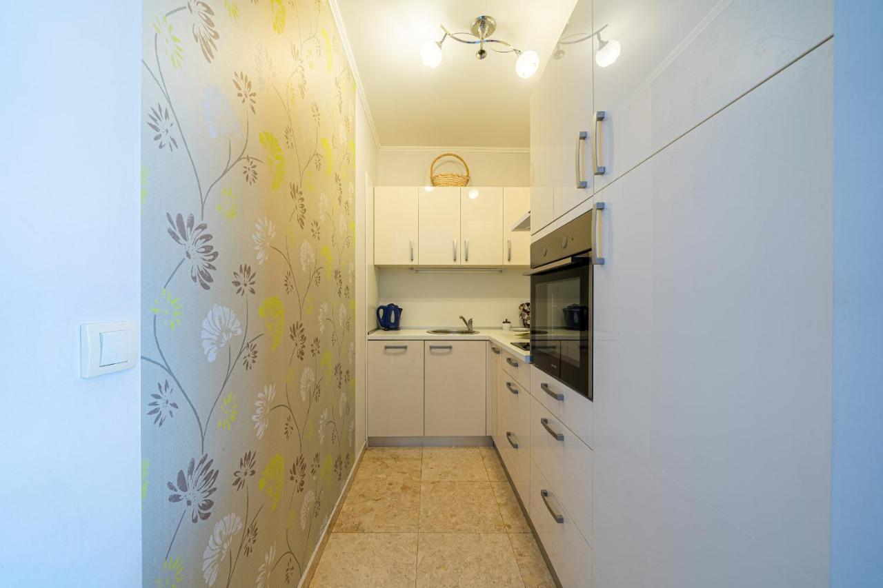Sea View Apartments In Budva Bagian luar foto