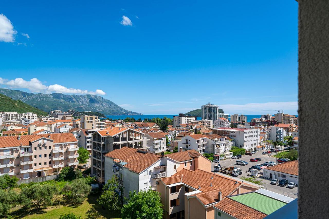 Sea View Apartments In Budva Bagian luar foto