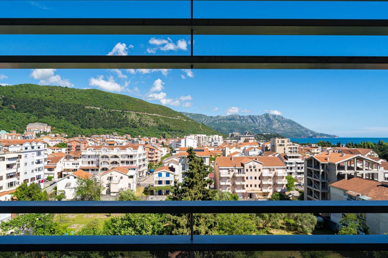 Sea View Apartments In Budva Bagian luar foto