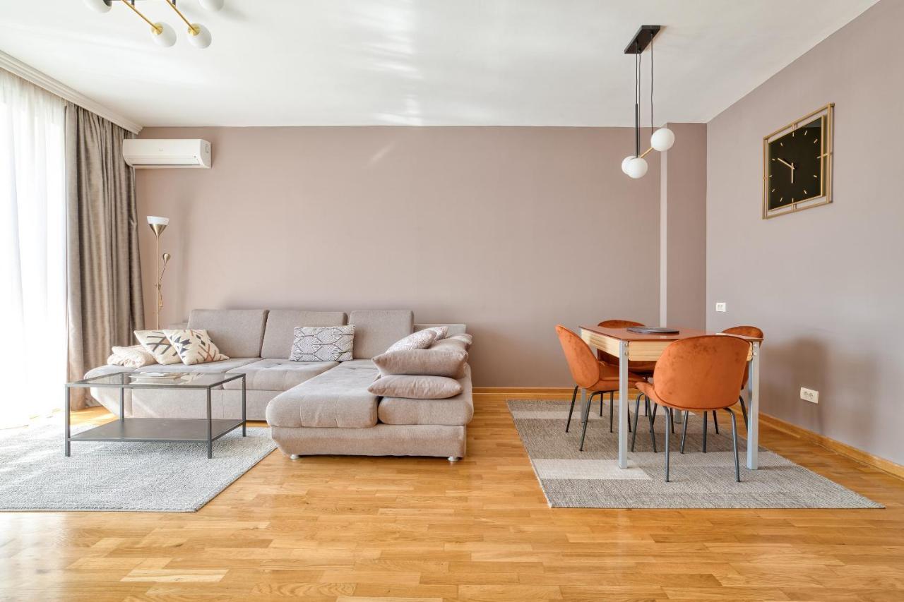 Sea View Apartments In Budva Bagian luar foto