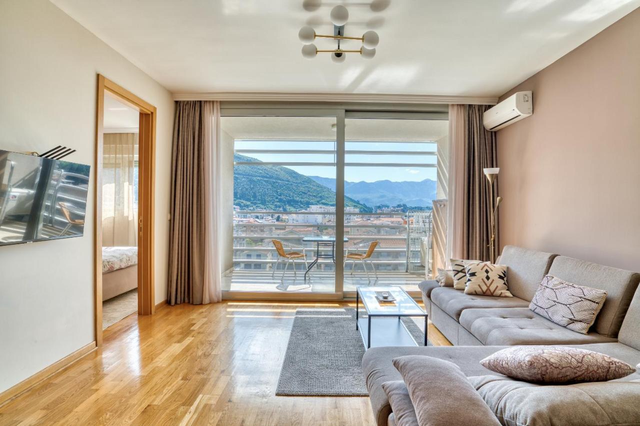 Sea View Apartments In Budva Bagian luar foto