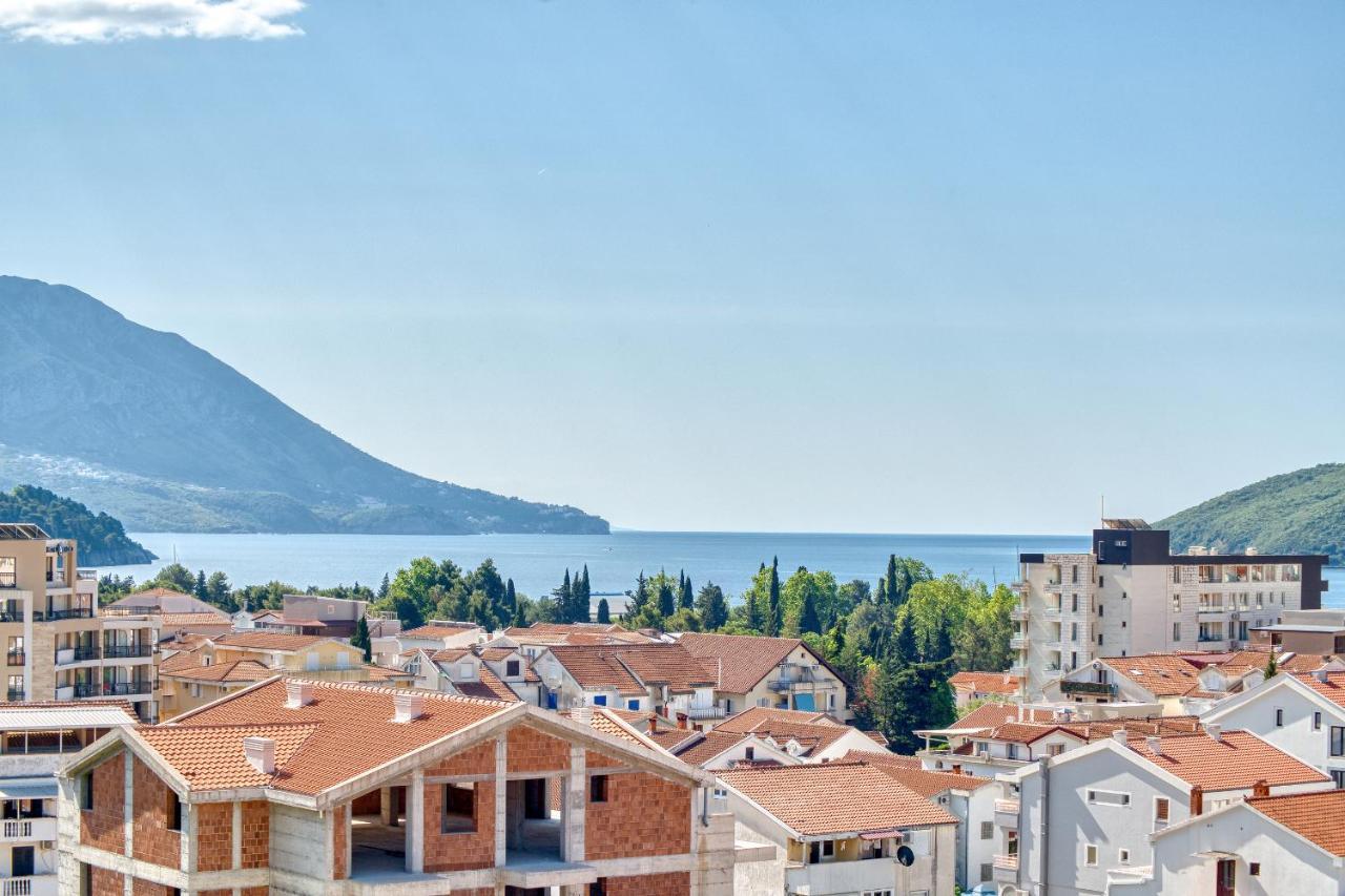 Sea View Apartments In Budva Bagian luar foto