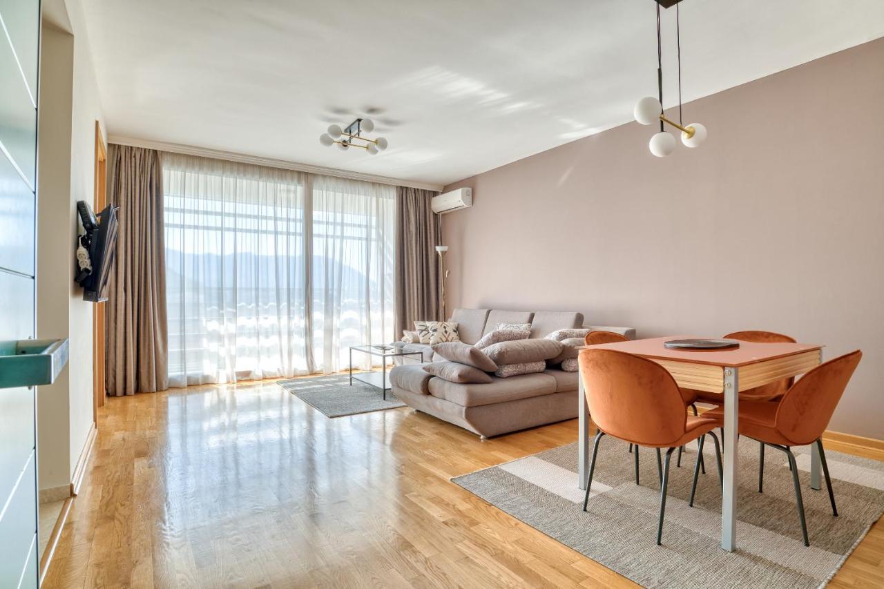 Sea View Apartments In Budva Bagian luar foto