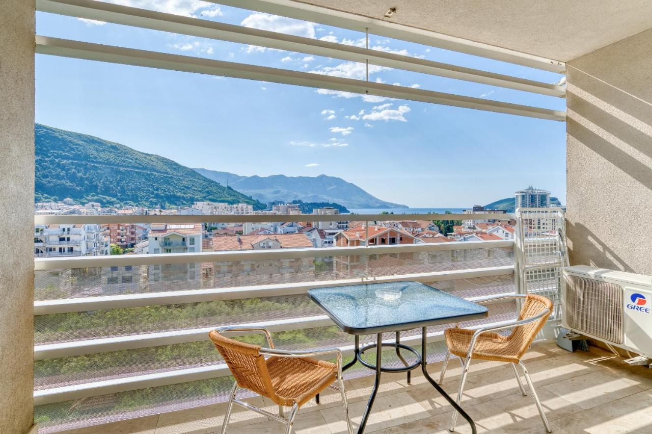 Sea View Apartments In Budva Bagian luar foto