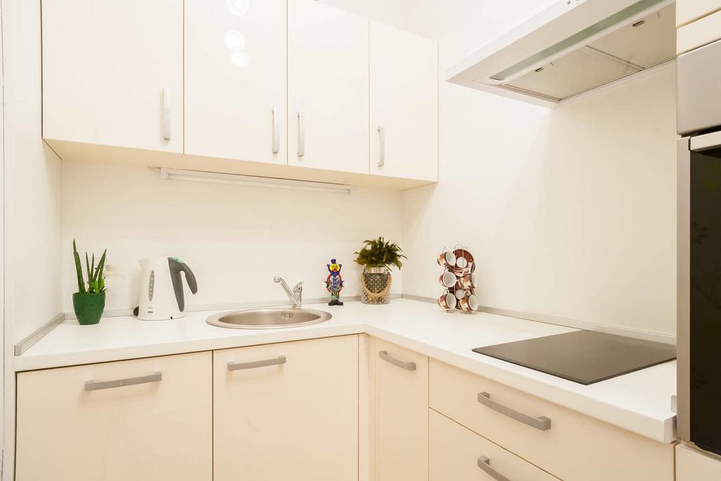 Sea View Apartments In Budva Bagian luar foto